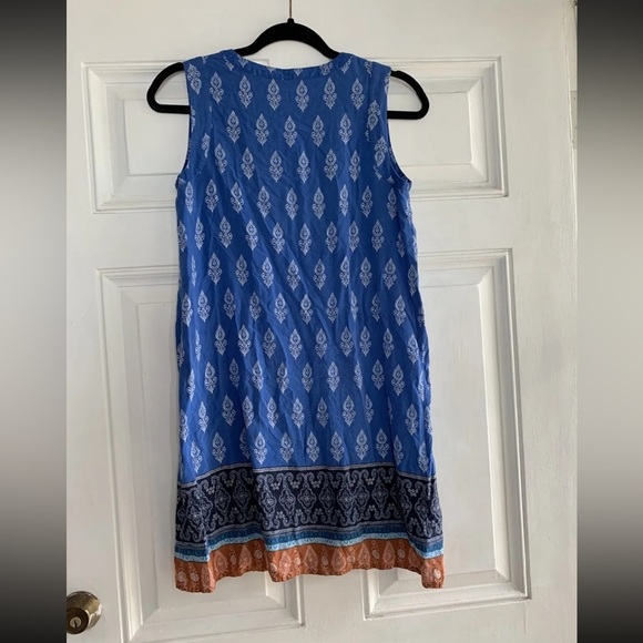 Tank  Top Floral High Neck  Closure Size‎ Xs Petite Blue White Paisley loft - Picture 5 of 5